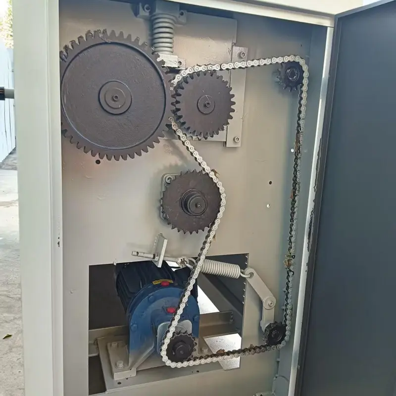 Automatic Glue Spreader Machine - Image 4